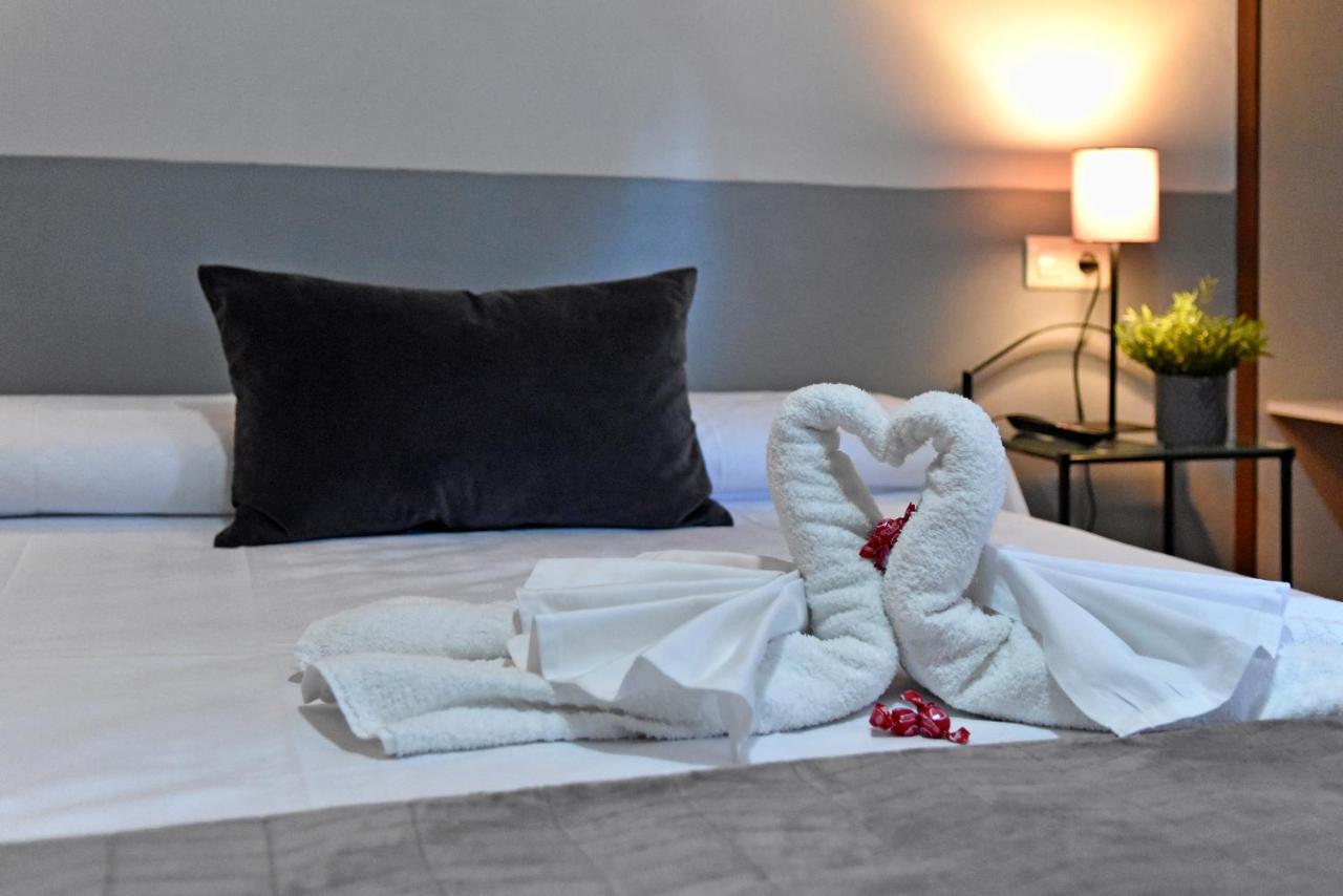 Hotel Rural & Restaurante Las Camaretas Кортес-де-ла-Фронтера Экстерьер фото